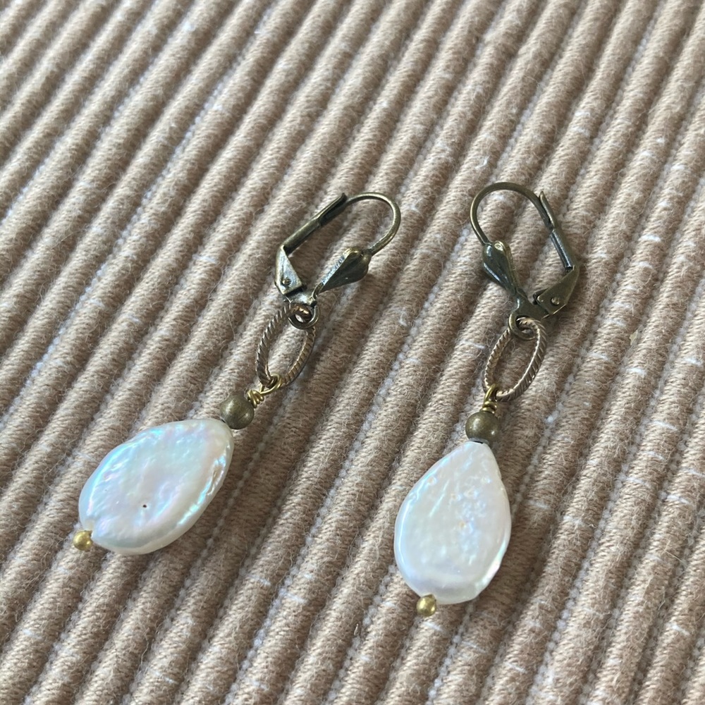 Freshwater Coin Pearl Earrings